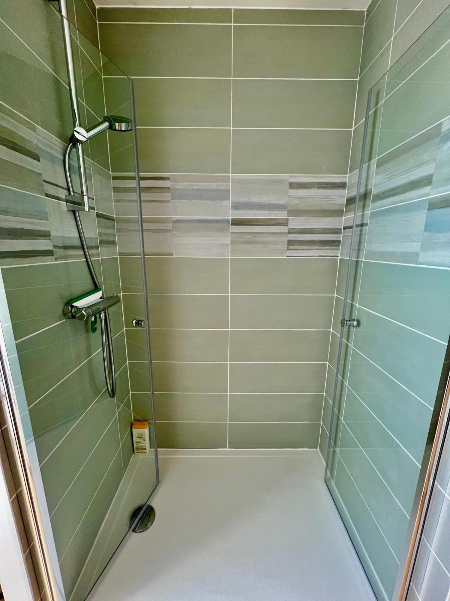 Les Sept Iles Appartement Baden Buitenkant foto